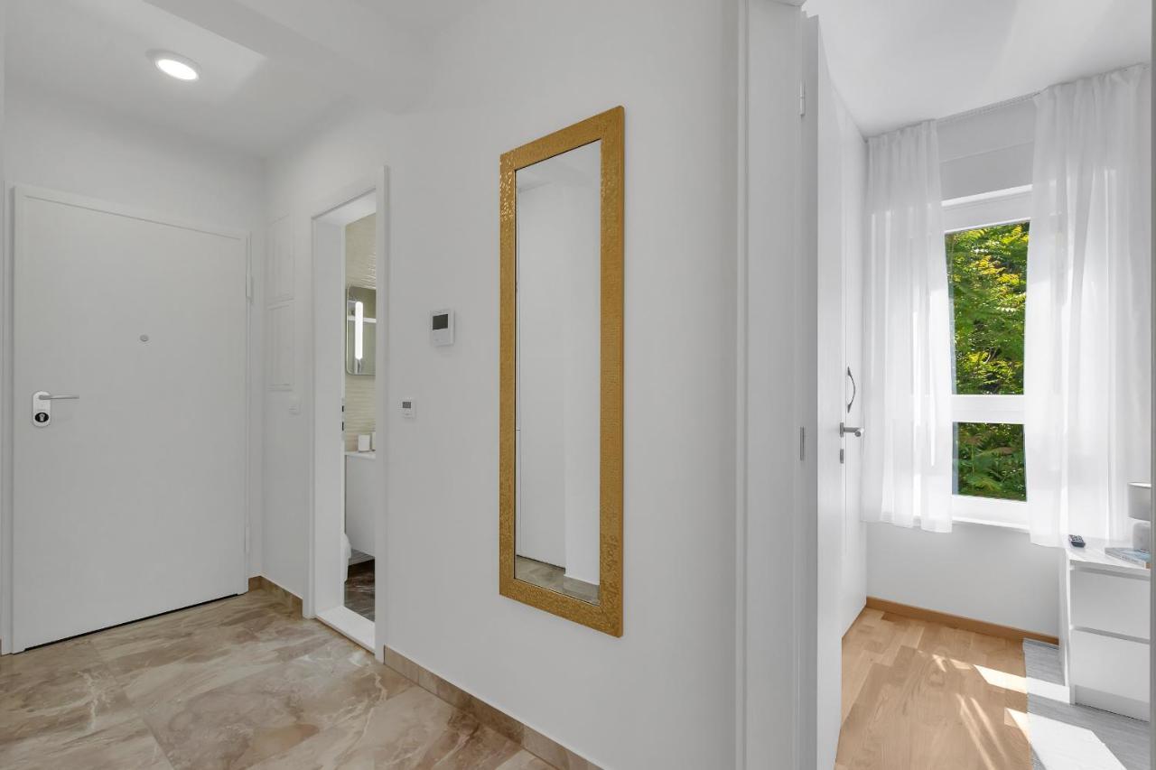 Apartment M&L Makarska Buitenkant foto