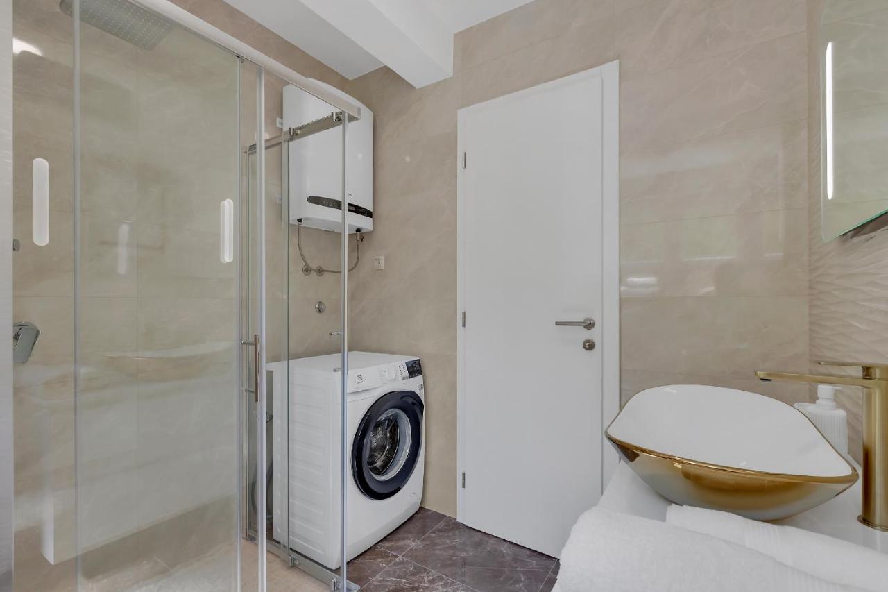 Apartment M&L Makarska Buitenkant foto