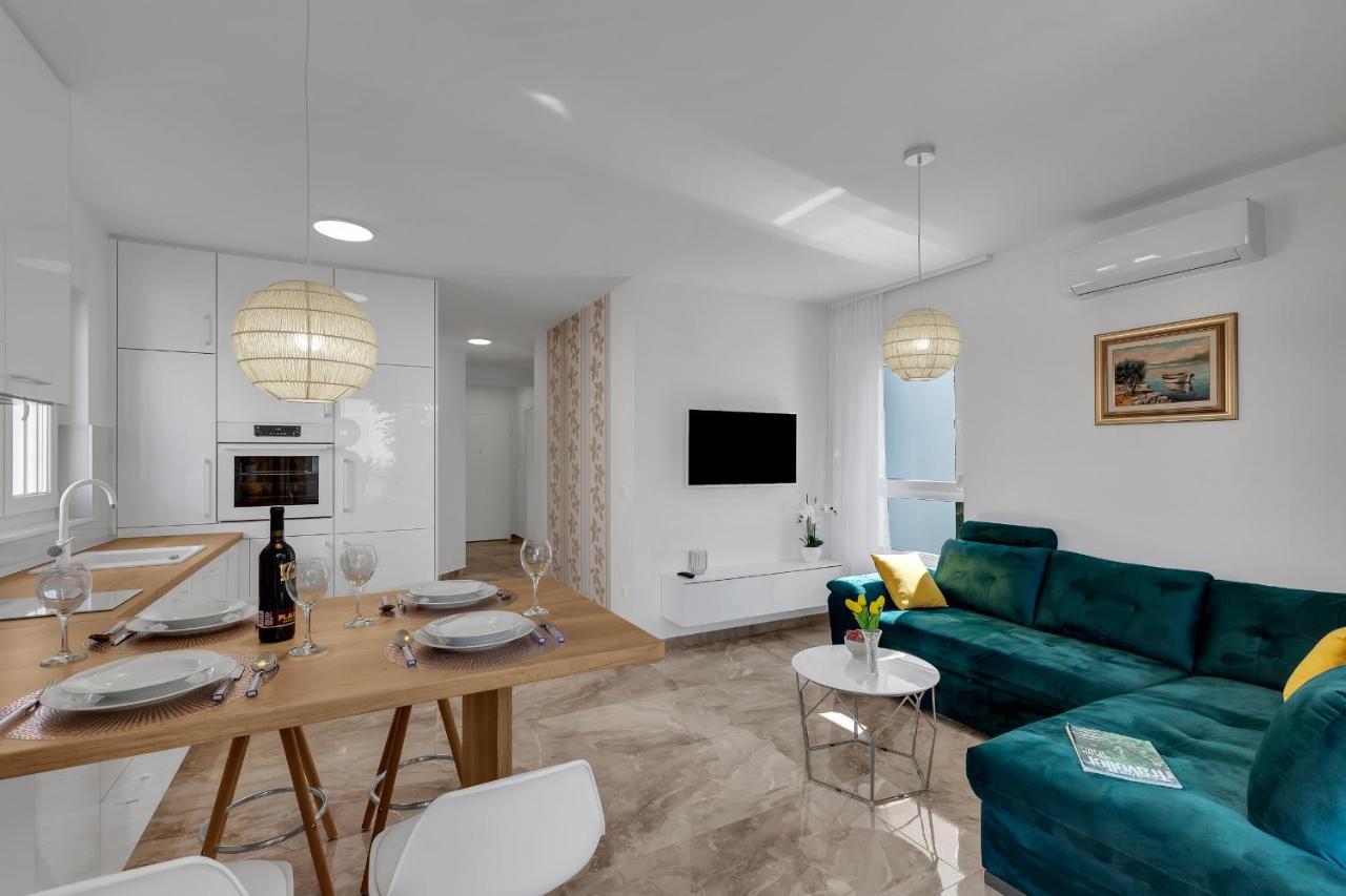 Apartment M&L Makarska Buitenkant foto