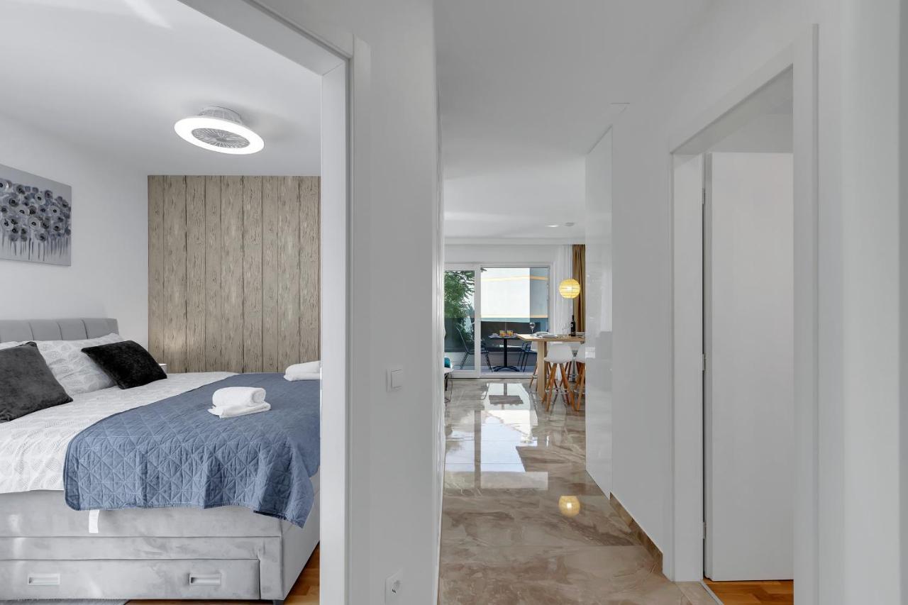Apartment M&L Makarska Buitenkant foto