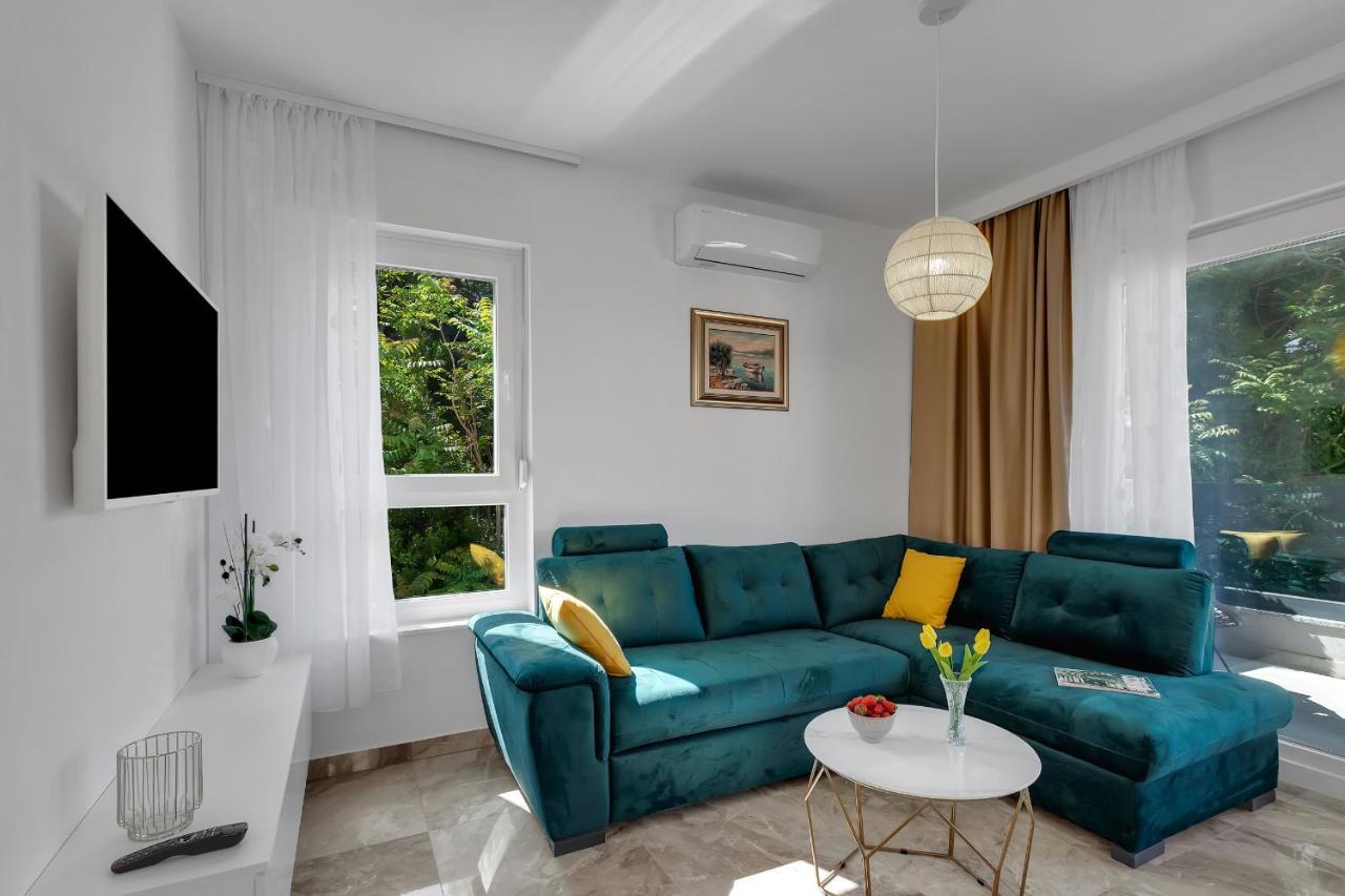 Apartment M&L Makarska Buitenkant foto